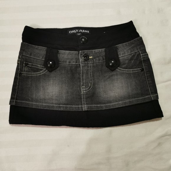 ONLY Black Denim and Wool Skirt - Picture 1 of 4